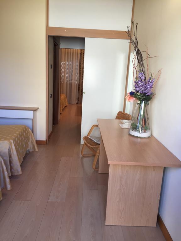 Nuovo Hotel Виджевано Екстериор снимка